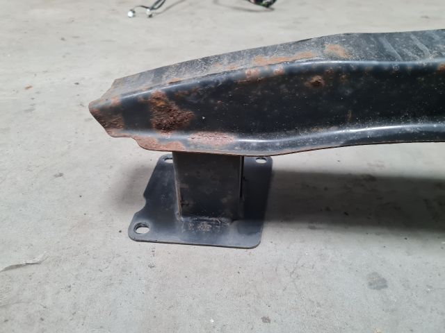 bontott VW POLO V Hátsó Lökhárító Merevítő (Fém)