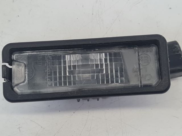 bontott VW POLO V Hátsó Rendszámtábla Világítás