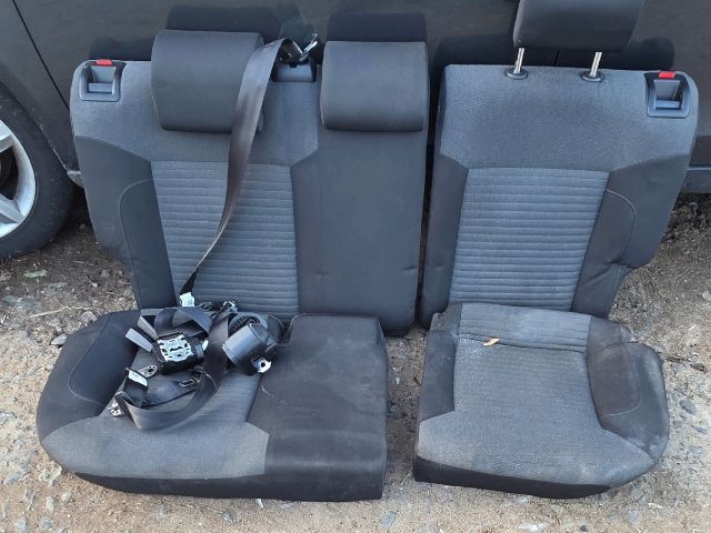 bontott VW POLO V Hátsó Ülés Szett