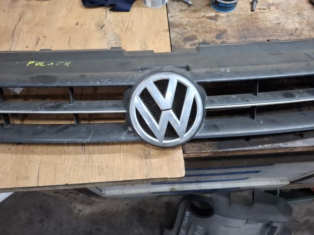 bontott VW POLO V Hűtőrács