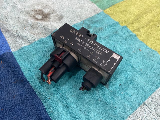 bontott VW POLO V Hűtőventilátor Elektronika