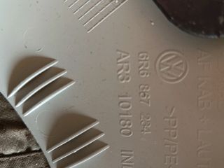 bontott VW POLO V Jobb A Oszlop Hangszóró Burkolat