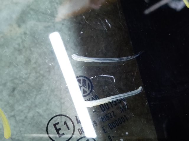 bontott VW POLO V Jobb C Oszlop Oldalablak Üveg