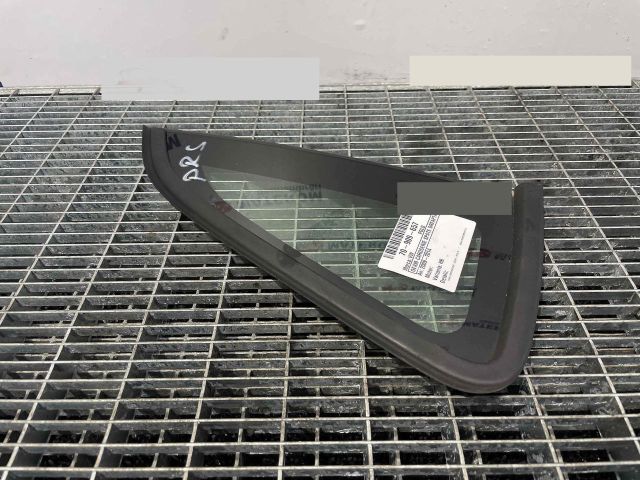 bontott VW POLO V Jobb C Oszlop