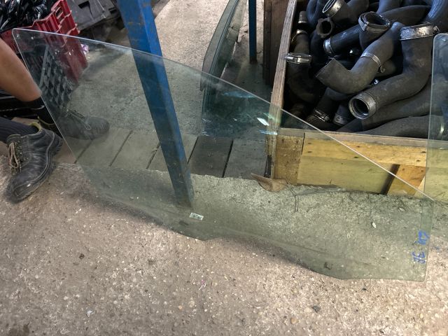 bontott VW POLO V Jobb első Ablak