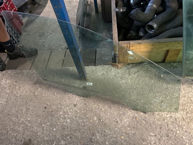 bontott VW POLO V Jobb első Ablak