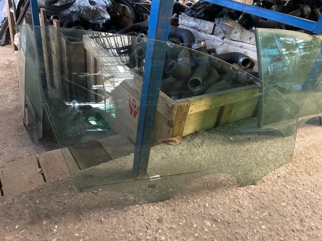 bontott VW POLO V Jobb első Ablak