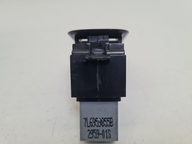 bontott VW POLO V Jobb első Ablakemelő Kapcsoló