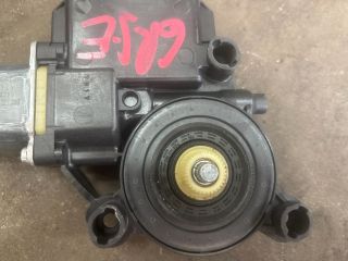 bontott VW POLO V Jobb első Ablakemelő Motor