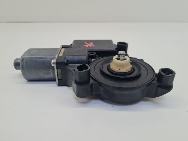 bontott VW POLO V Jobb első Ablakemelő Motor