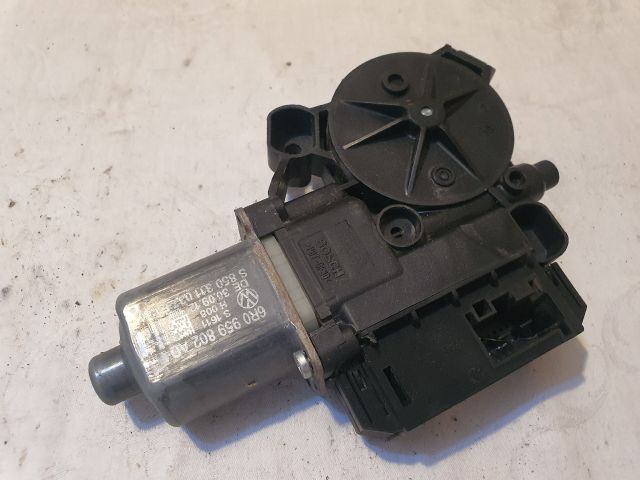 bontott VW POLO V Jobb első Ablakemelő Motor