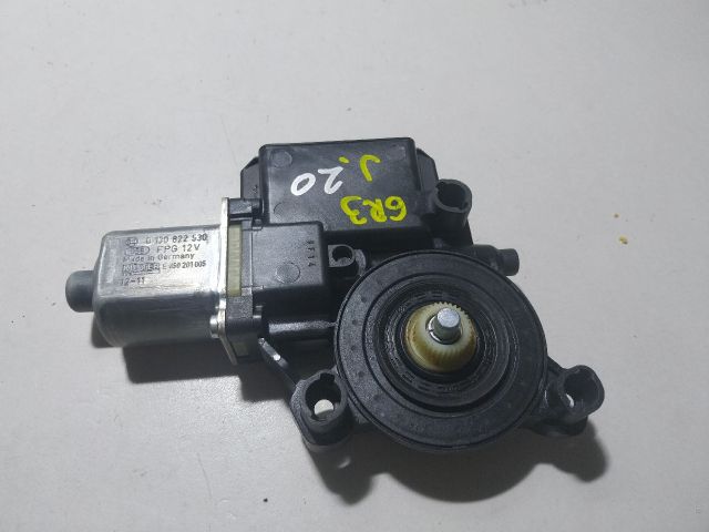 bontott VW POLO V Jobb első Ablakemelő Motor