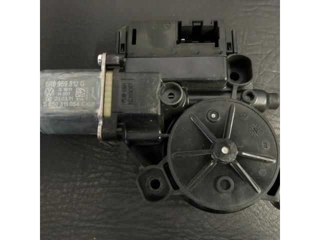 bontott VW POLO V Jobb első Ablakemelő Motor