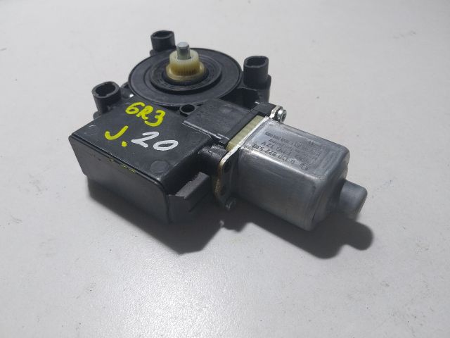 bontott VW POLO V Jobb első Ablakemelő Motor