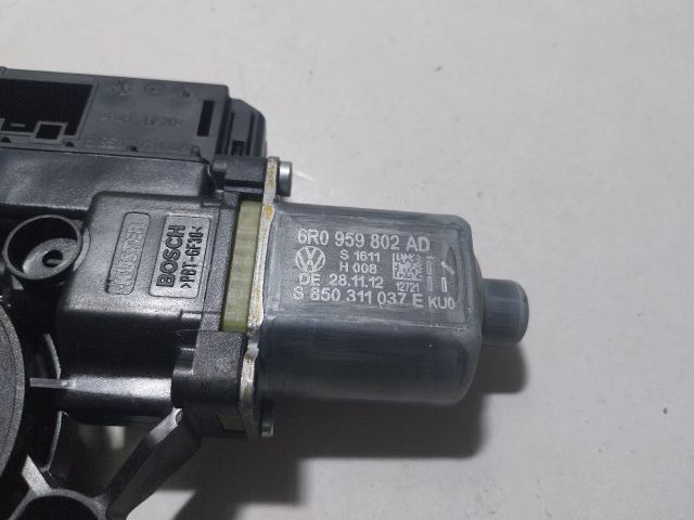 bontott VW POLO V Jobb első Ablakemelő Motor