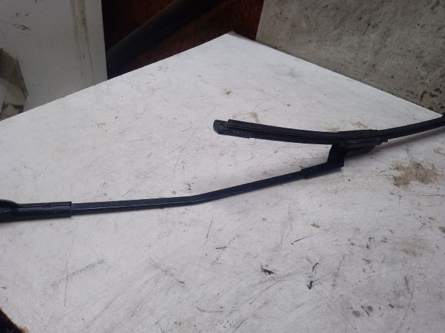 bontott VW POLO V Jobb első Ablaktörlő Kar