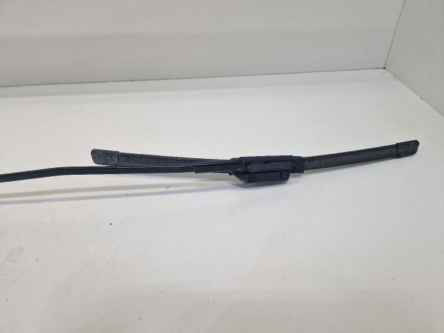 bontott VW POLO V Jobb első Ablaktörlő Kar