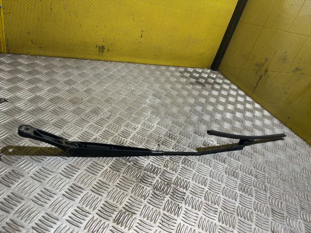 bontott VW POLO V Jobb első Ablaktörlő Kar