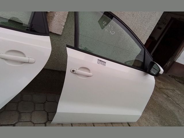 bontott VW POLO V Jobb első Ajtó (Részeivel)