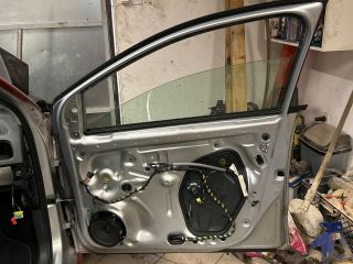 bontott VW POLO V Jobb első Ajtó (Részeivel)