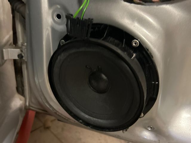 bontott VW POLO V Jobb első Ajtó (Részeivel)