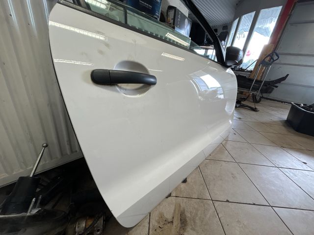 bontott VW POLO V Jobb első Ajtó (Üres lemez)