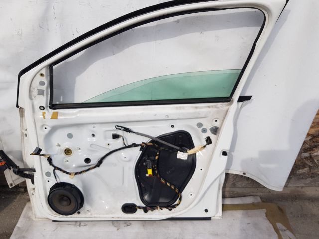 bontott VW POLO V Jobb első Ajtó (Üres lemez)