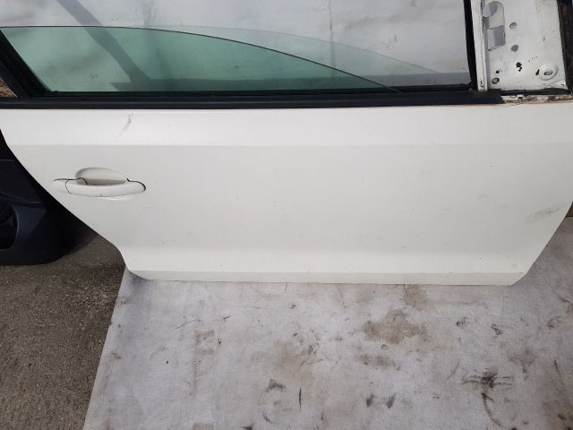bontott VW POLO V Jobb első Ajtó (Üres lemez)