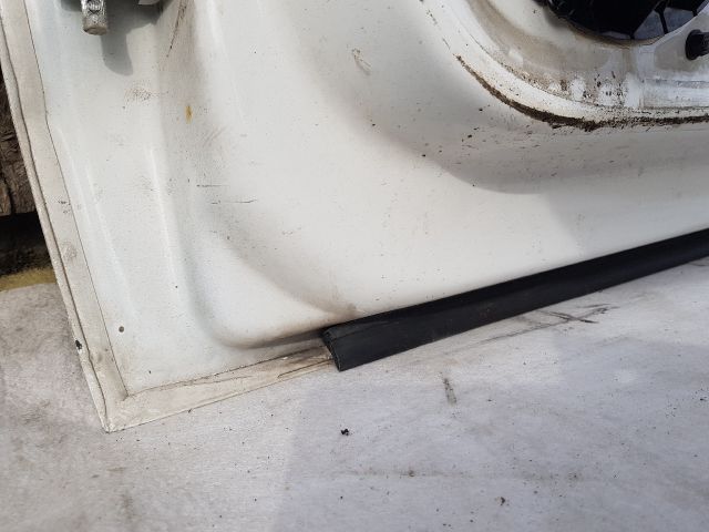 bontott VW POLO V Jobb első Ajtó (Üres lemez)