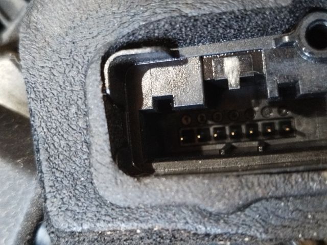 bontott VW POLO V Jobb első Ajtózár