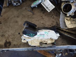 bontott VW POLO V Jobb első Ajtózár