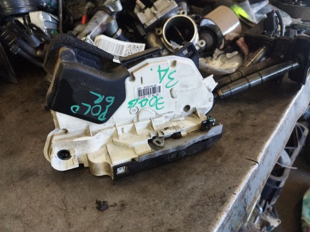 bontott VW POLO V Jobb első Ajtózár