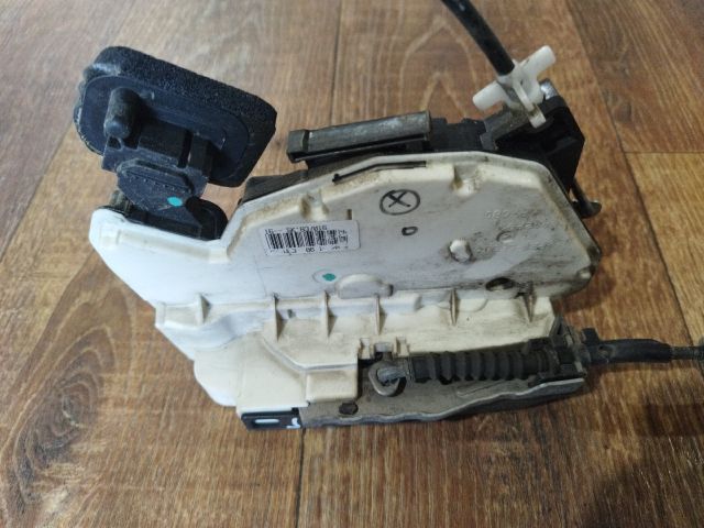 bontott VW POLO V Jobb első Ajtózár