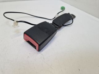 bontott VW POLO V Jobb első Biztonsági Öv Csat