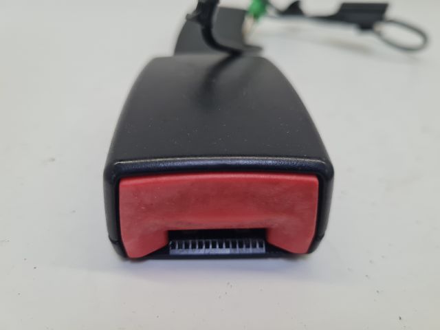 bontott VW POLO V Jobb első Biztonsági Öv Csat