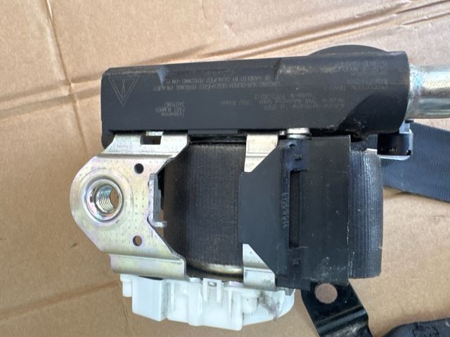 bontott VW POLO V Jobb első Biztonsági Öv