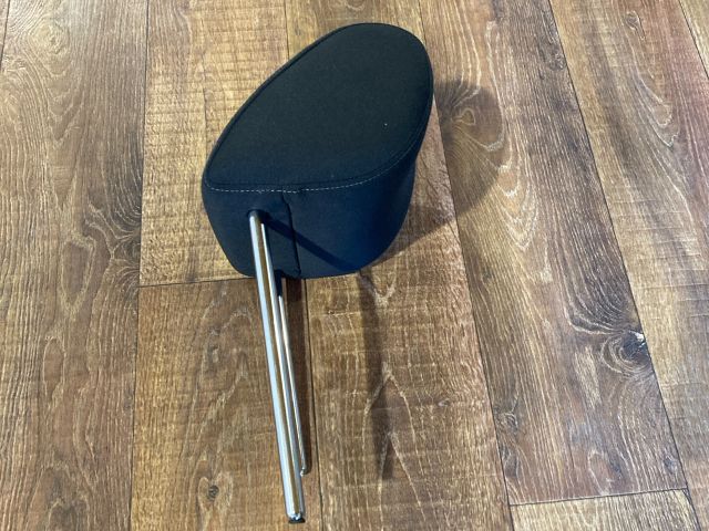 bontott VW POLO V Jobb első Fejtámla