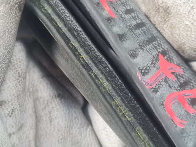 bontott VW POLO V Jobb első Gumikéder