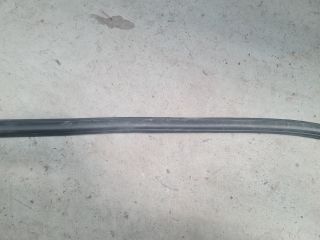 bontott VW POLO V Jobb első Gumikéder