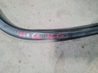 bontott VW POLO V Jobb első Gumikéder