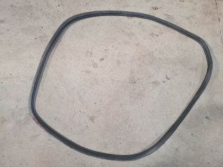 bontott VW POLO V Jobb első Gumikéder