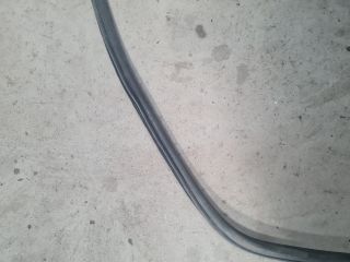 bontott VW POLO V Jobb első Gumikéder