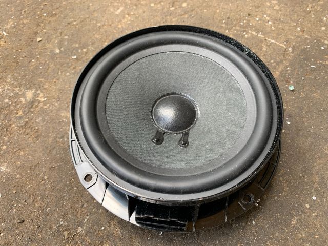 bontott VW POLO V Jobb első Hangszóró