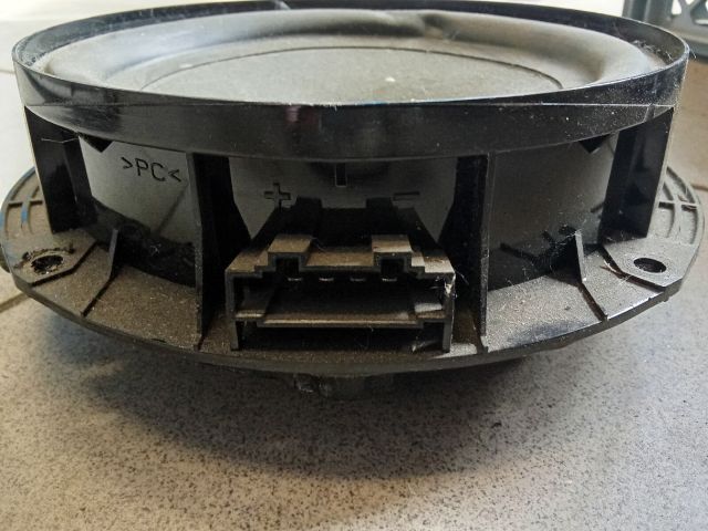 bontott VW POLO V Jobb első Hangszóró