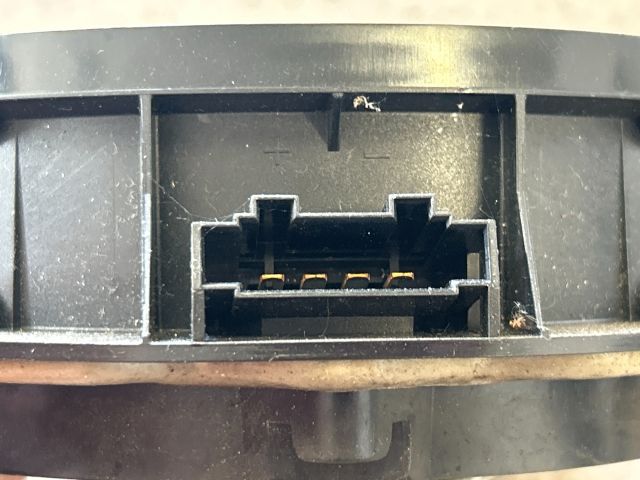 bontott VW POLO V Jobb első Hangszóró