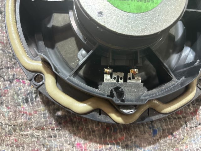 bontott VW POLO V Jobb első Hangszóró