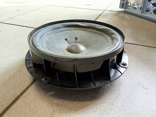 bontott VW POLO V Jobb első Hangszóró