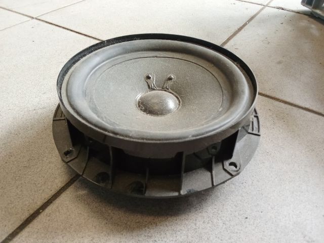 bontott VW POLO V Jobb első Hangszóró