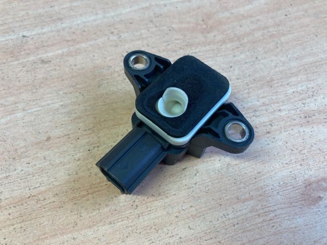 bontott VW POLO V Jobb első Oldal Ütközés Érzékelő