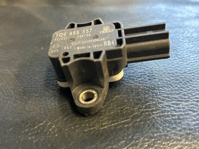 bontott VW POLO V Jobb első Oldal Ütközés Érzékelő